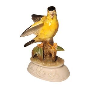 Napco Ware Porcelain Gold Finch Figurine #C-8524 Excellent Condition